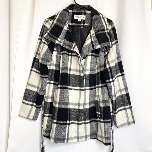 Ava & Viv Jackets & Blazers - AVA & VIV Plaid Black White Flannel Button Fly Front Women's Coat‎ XL Lined